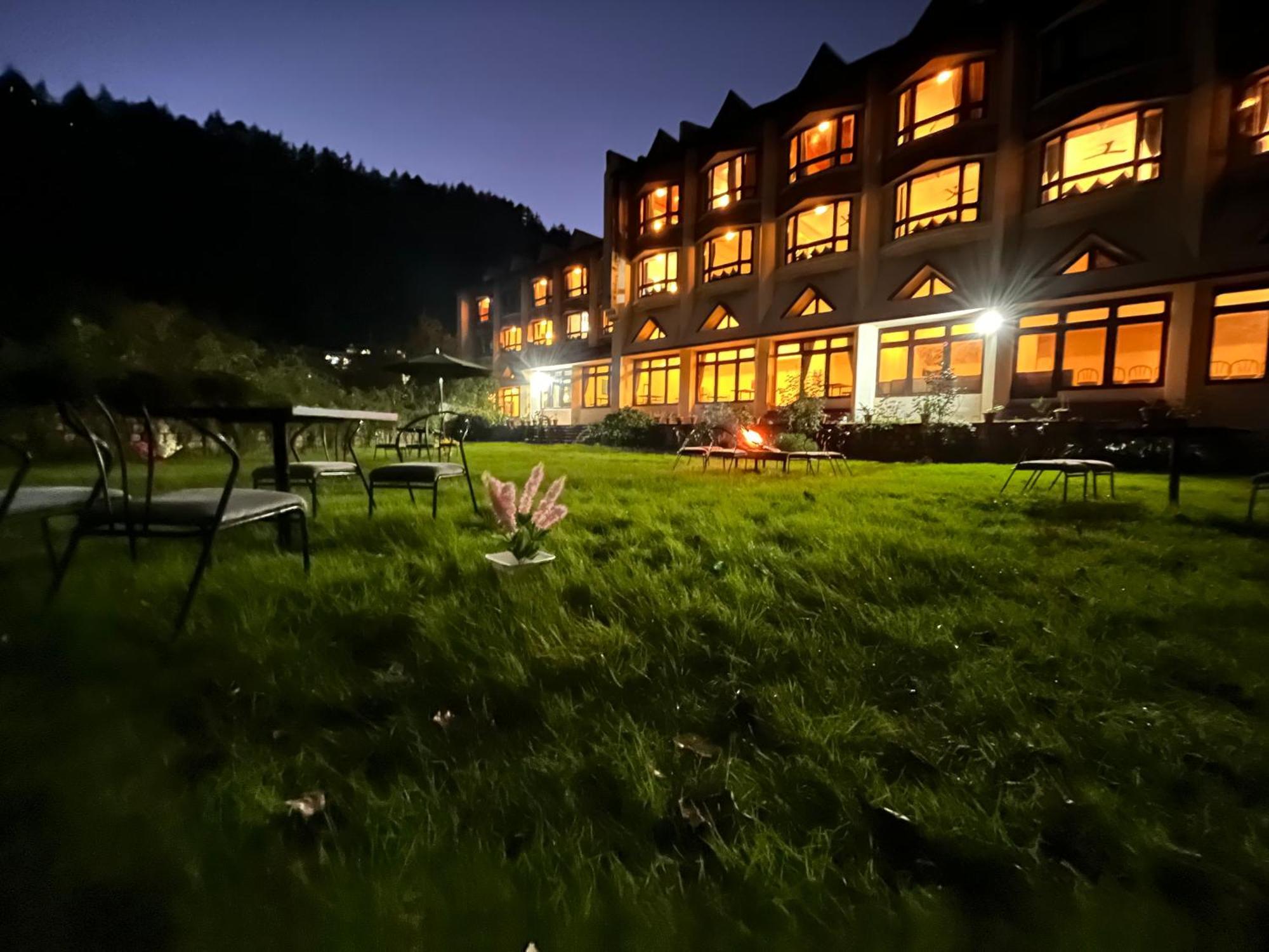 Ramayan Resort, In City Centre Manali By Ramanand Sagar Екстериор снимка